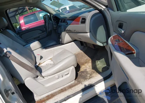 2013 GMC Yukon Slt from USA, damaged, VIN 1GKS1CE08DR107464